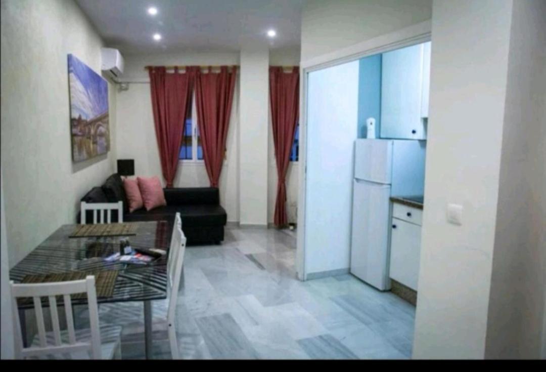 Alfalfa Suites Centro Seville Ngoại thất bức ảnh